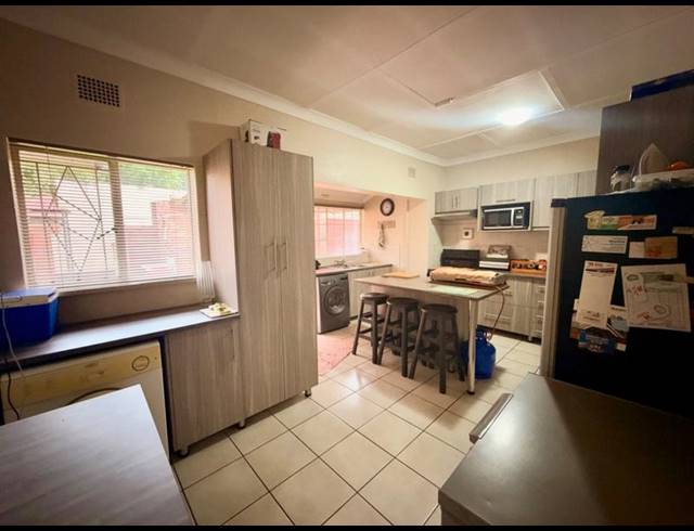 3 BEDROOM HOUSE FOR SALE IN VANDERBIJLPARK CE 1